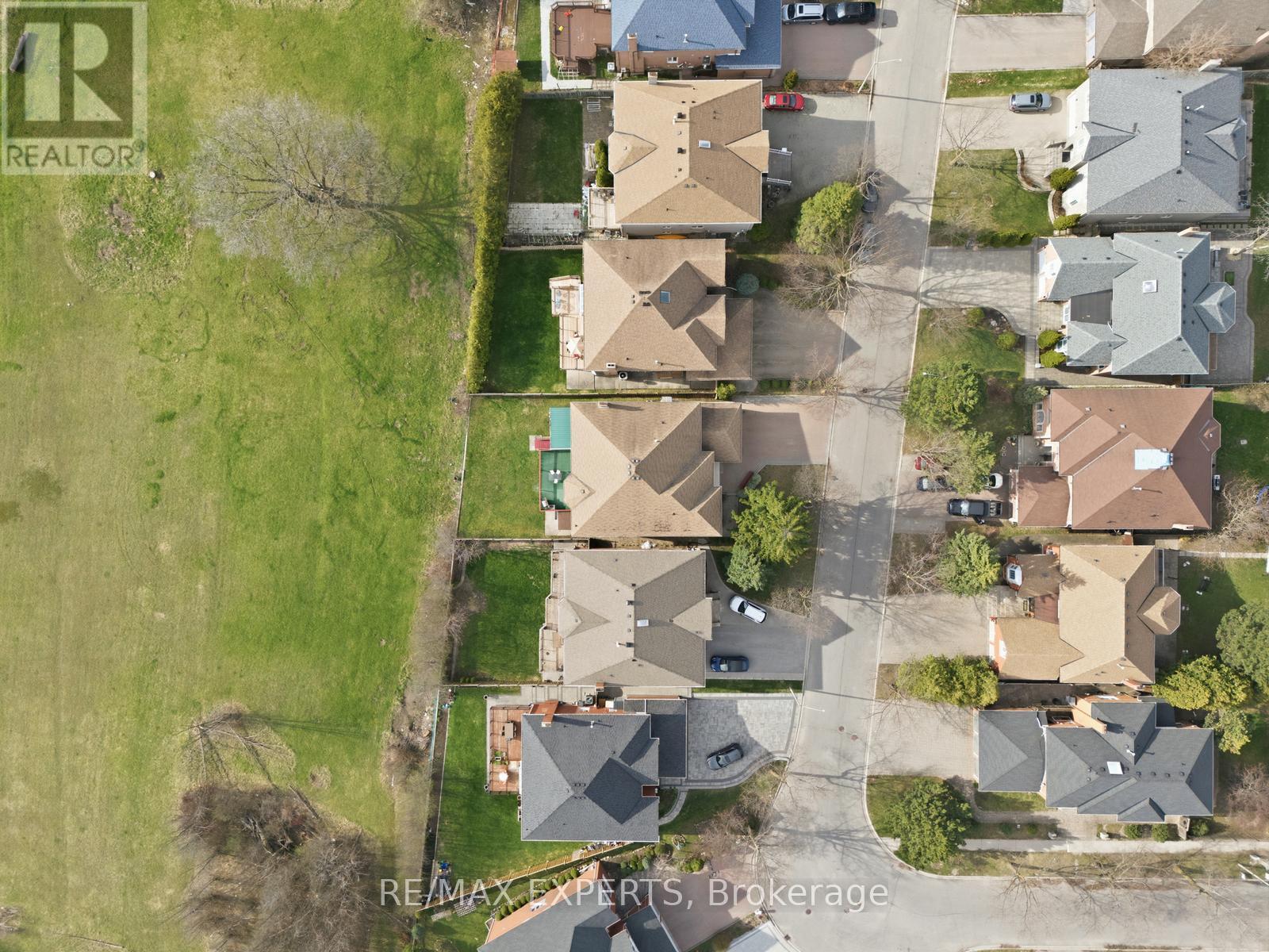 11 Horizon Court, Richmond Hill, Ontario  L4B 3G1 - Photo 50 - N13041606