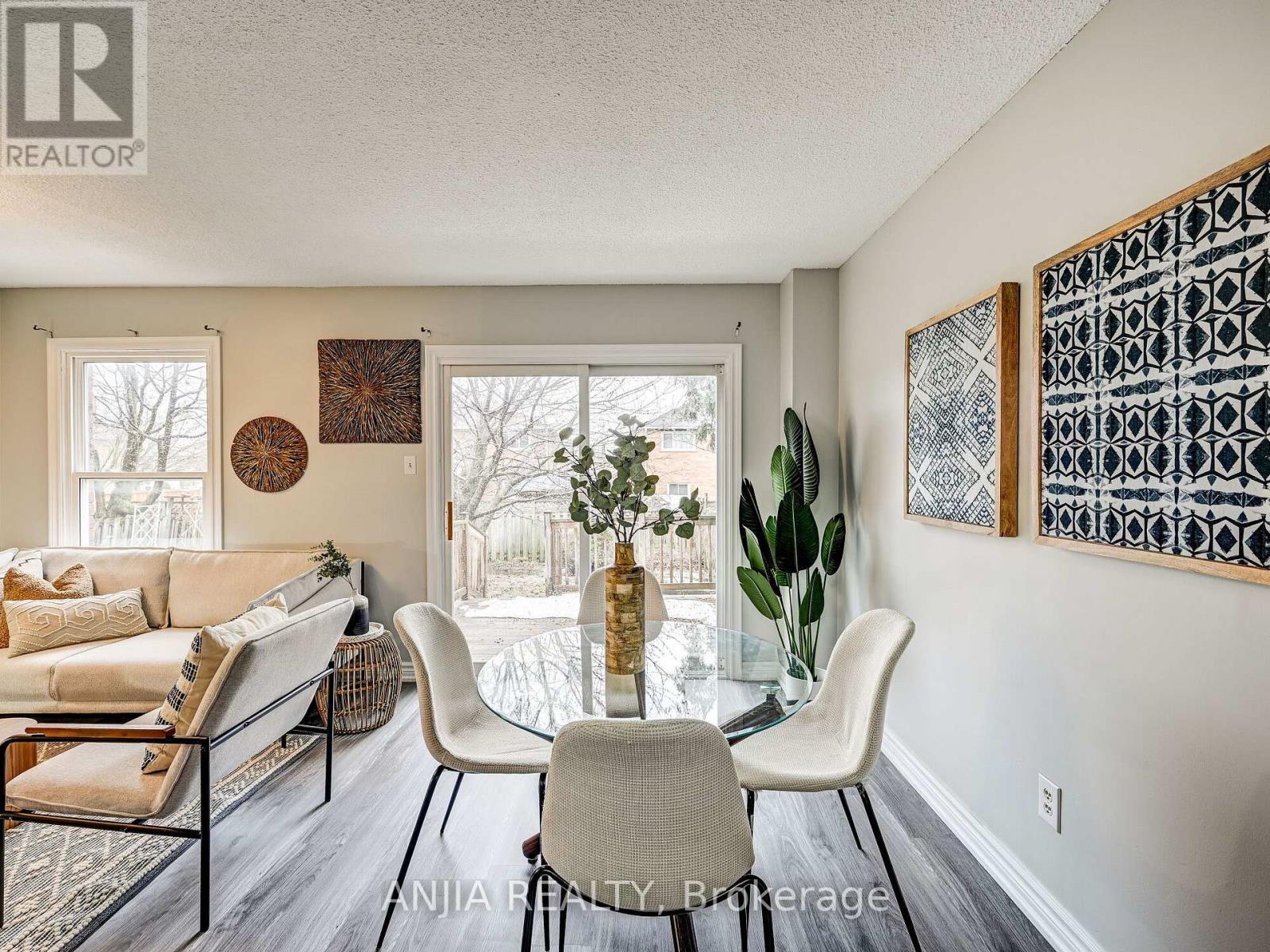 61 Sorrell Crescent, Markham, Ontario  L3S 1K9 - Photo 7 - N13041696