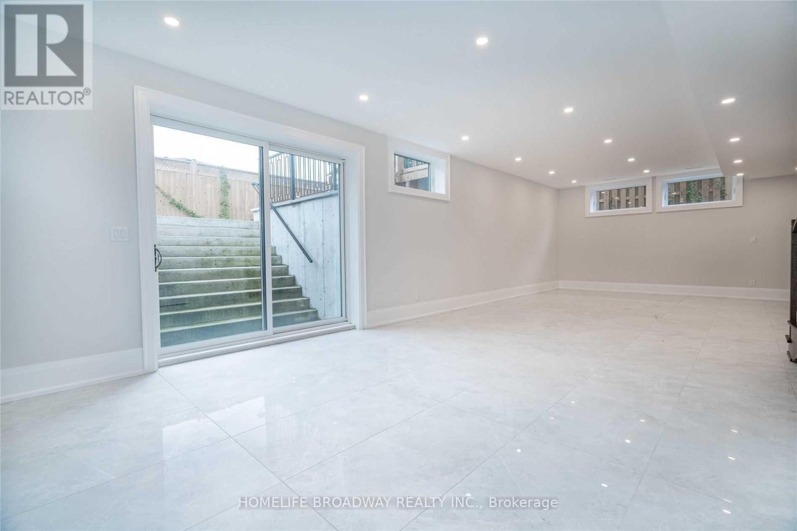 393 Balkan Road, Richmond Hill, Ontario  L4C 2P2 - Photo 35 - N13041716