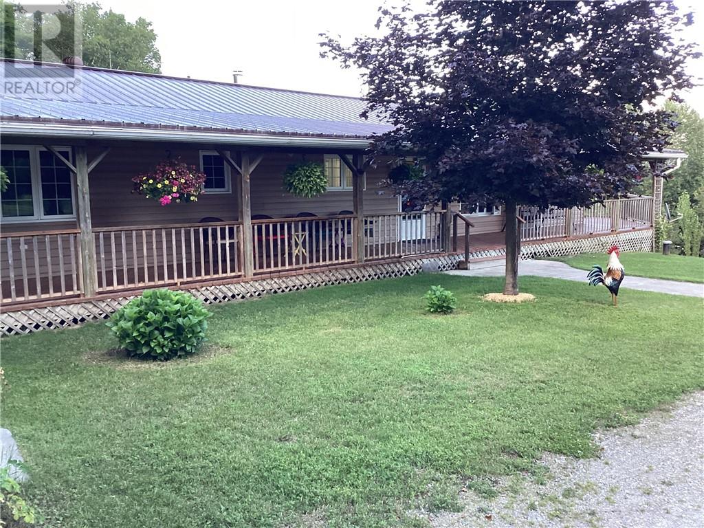 162 15th Sideroad E, Tehkummah, Ontario