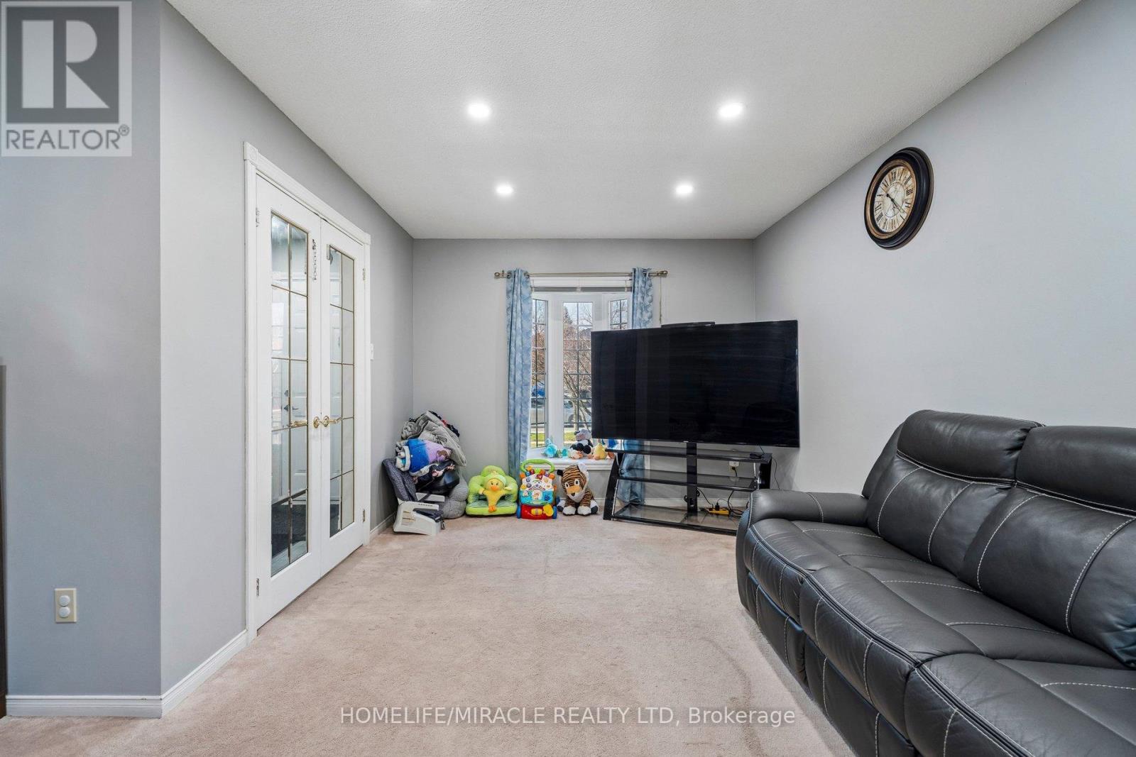 77 Livingstone Street W, Barrie (Sunnidale), Ontario  L4N 7J1 - Photo 10 - S13041700