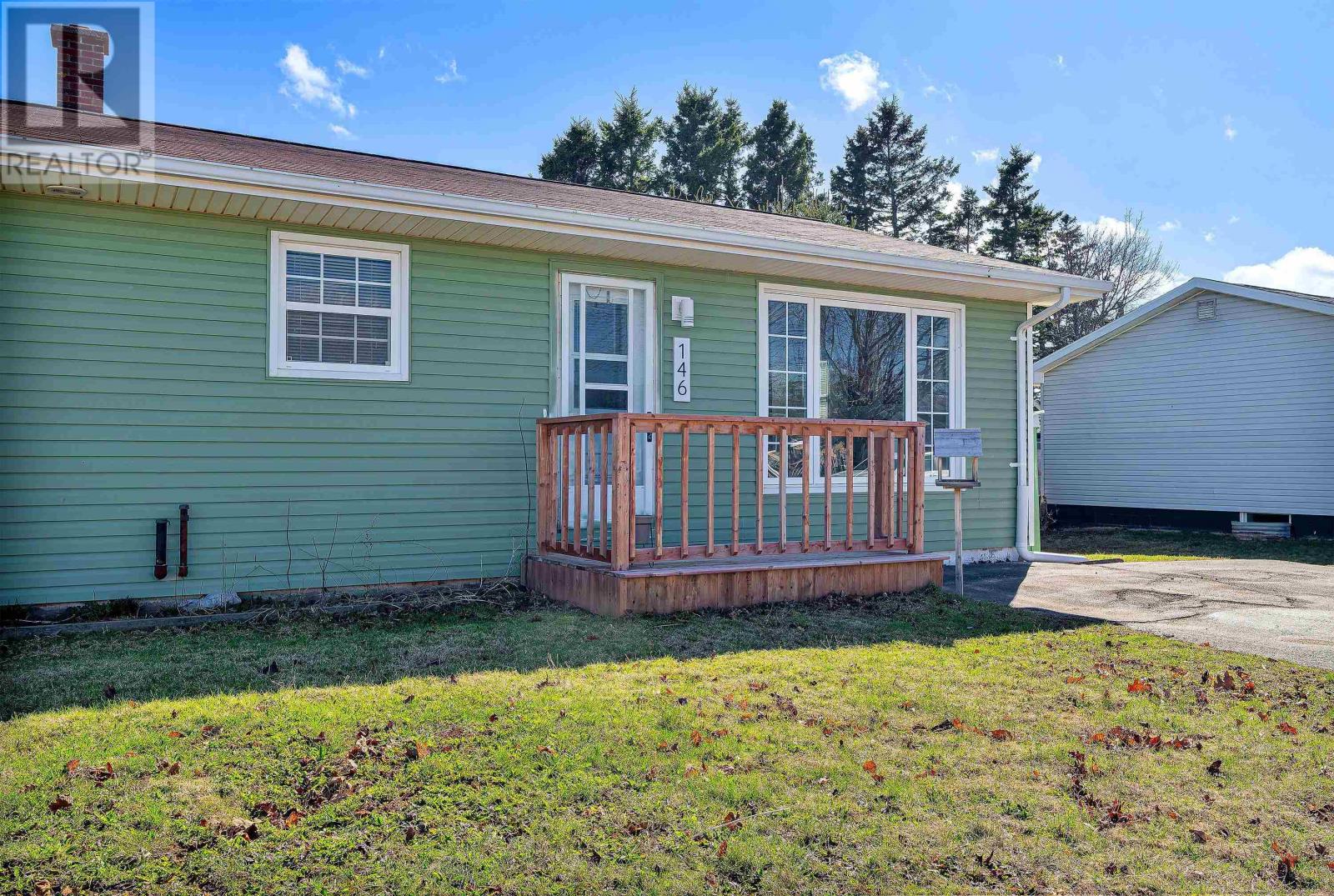 146 Lefurgey Avenue, Summerside, Prince Edward Island  C1N 2L8 - Photo 4 - 202608562