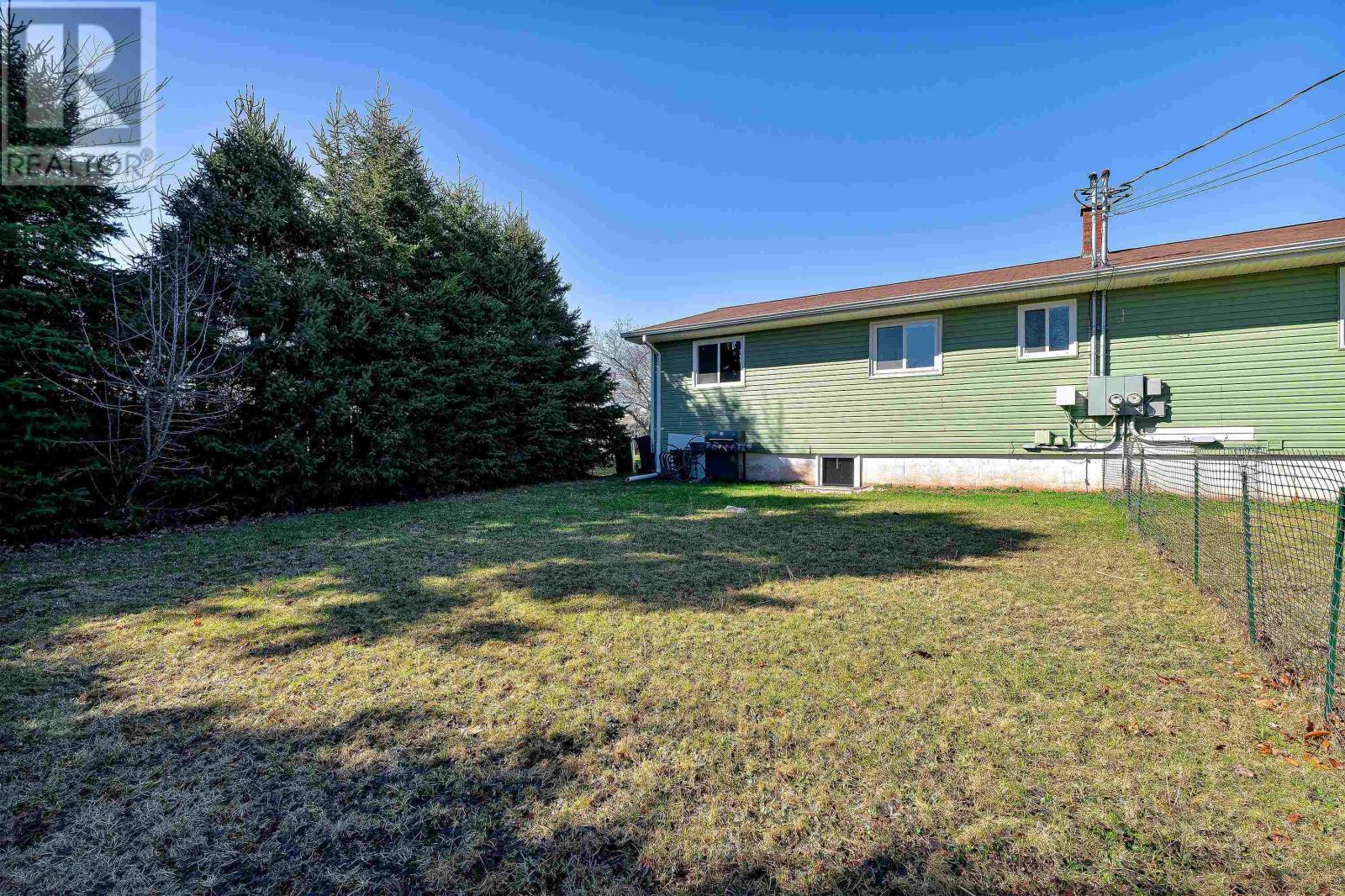 146 Lefurgey Avenue, Summerside, Prince Edward Island  C1N 2L8 - Photo 7 - 202608562