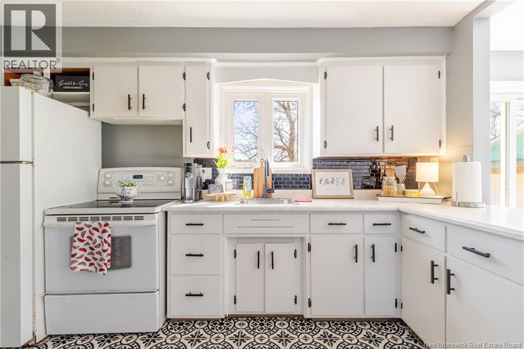 78 Route 104, Keswick Ridge, New Brunswick  E6L 2A2 - Photo 11 - NB137725