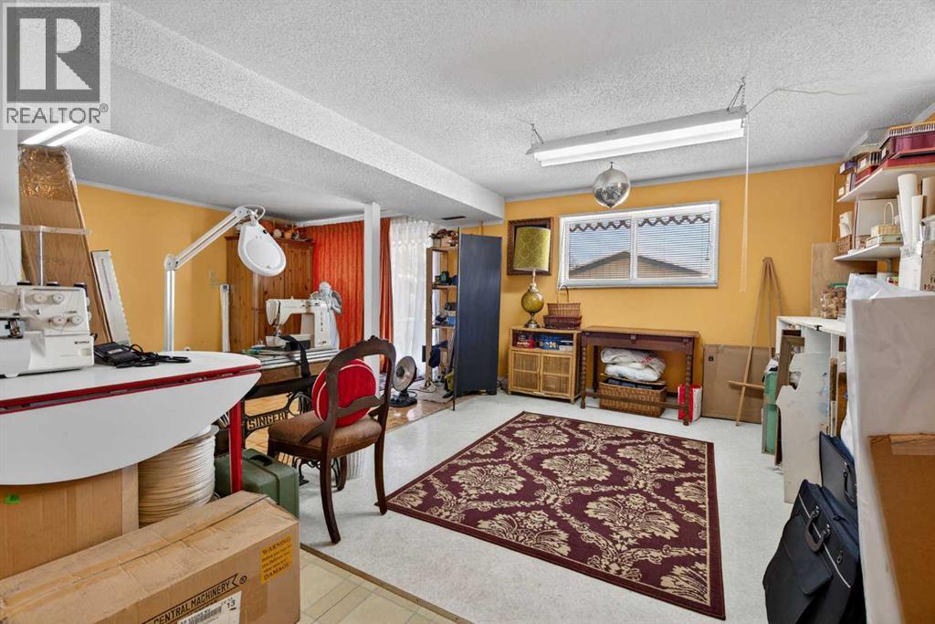 3509 49 Street SW, Calgary, Alberta  T3E 6N8 - Photo 30 - A2286878