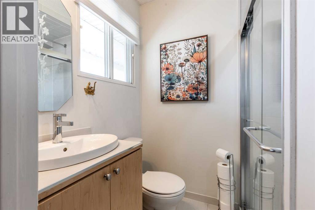 16 Rossland Court Se, Medicine Hat, Alberta  T1B 2M2 - Photo 26 - A2300439