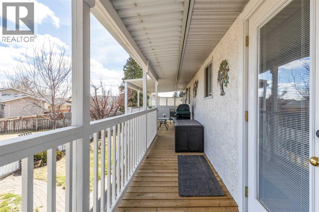 16 Rossland Court Se, Medicine Hat, Alberta  T1B 2M2 - Photo 41 - A2300439