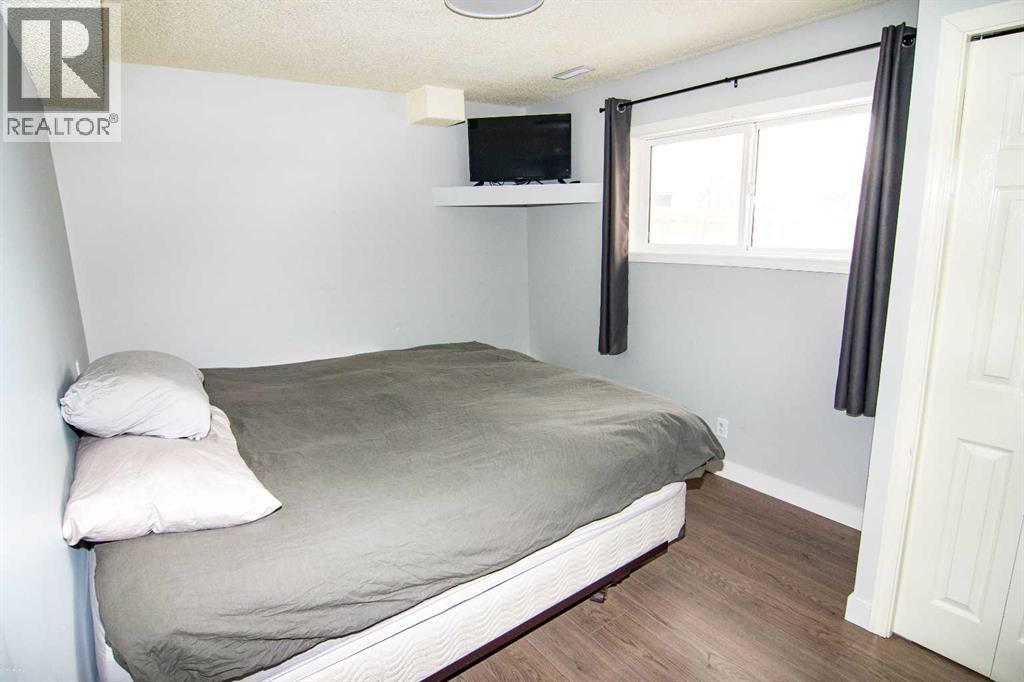 318 Strathford Crescent, Strathmore, Alberta  T1P 1N9 - Photo 32 - A2291394