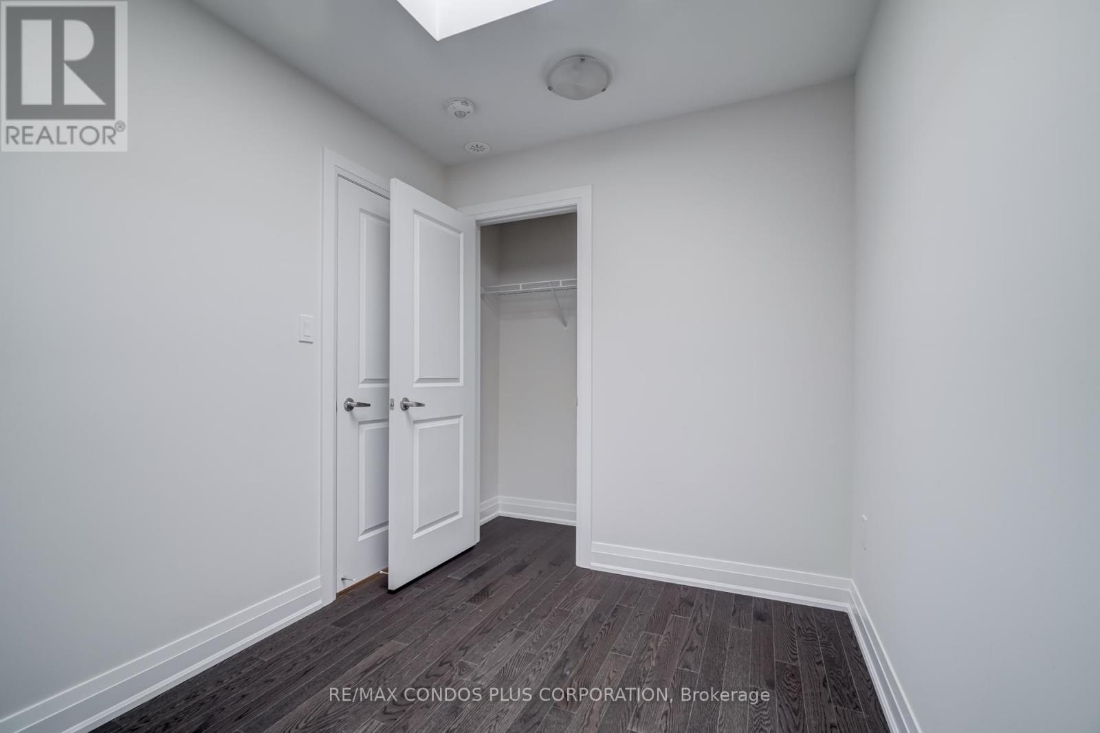 4 Wild Rose Gardens, Toronto, Ontario  M6L 0A5 - Photo 15 - W13041552