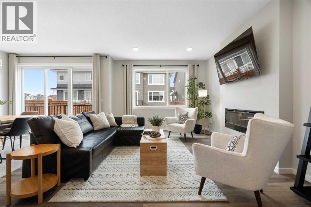 391 Lawthorn Way SE, Airdrie, Alberta  T4A 3M7 - Photo 14 - A2298674