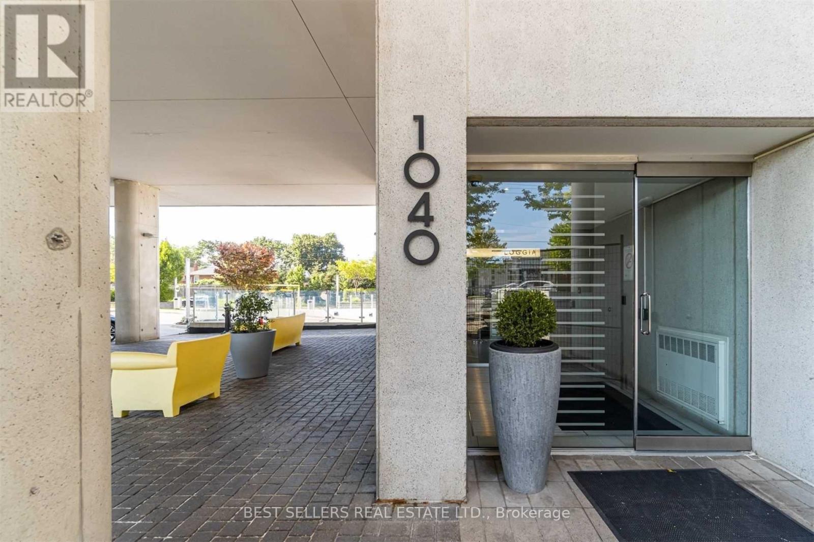 715 - 1040 The Queensway, Toronto, Ontario  M8Z 0A7 - Photo 3 - W13041630