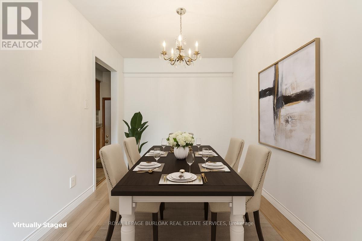 1334 Langdale Crescent, Oakville, Ontario  L6H 2K8 - Photo 9 - W13041680