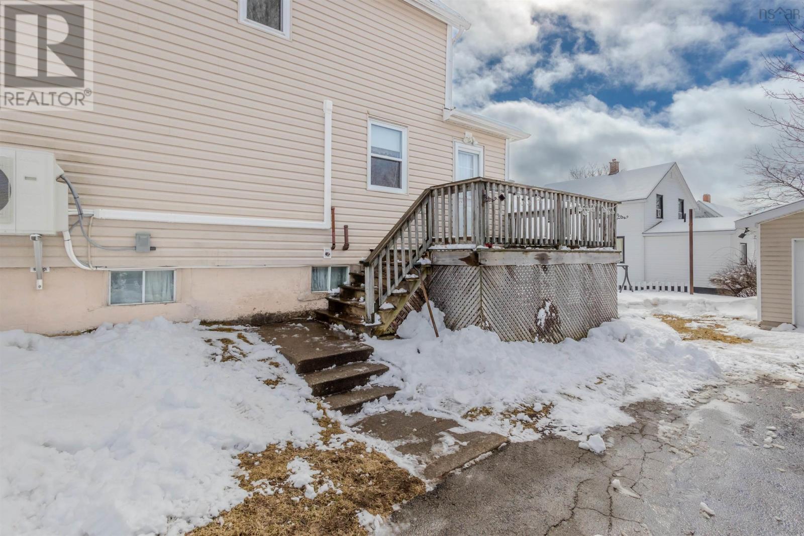 258 Terrace Street, Sydney, Nova Scotia  B1P 2M2 - Photo 32 - 202604025