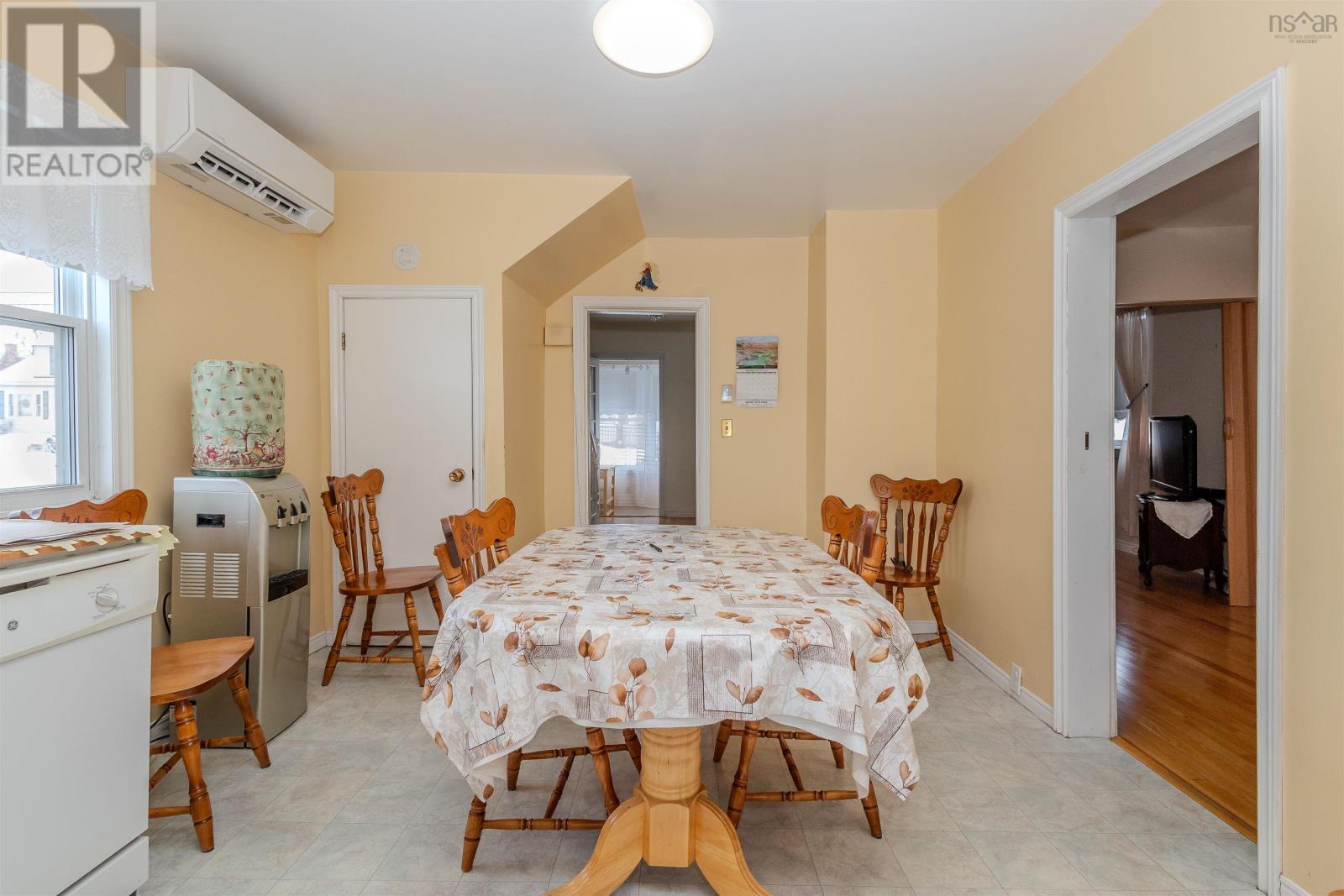 258 Terrace Street, Sydney, Nova Scotia  B1P 2M2 - Photo 8 - 202604025