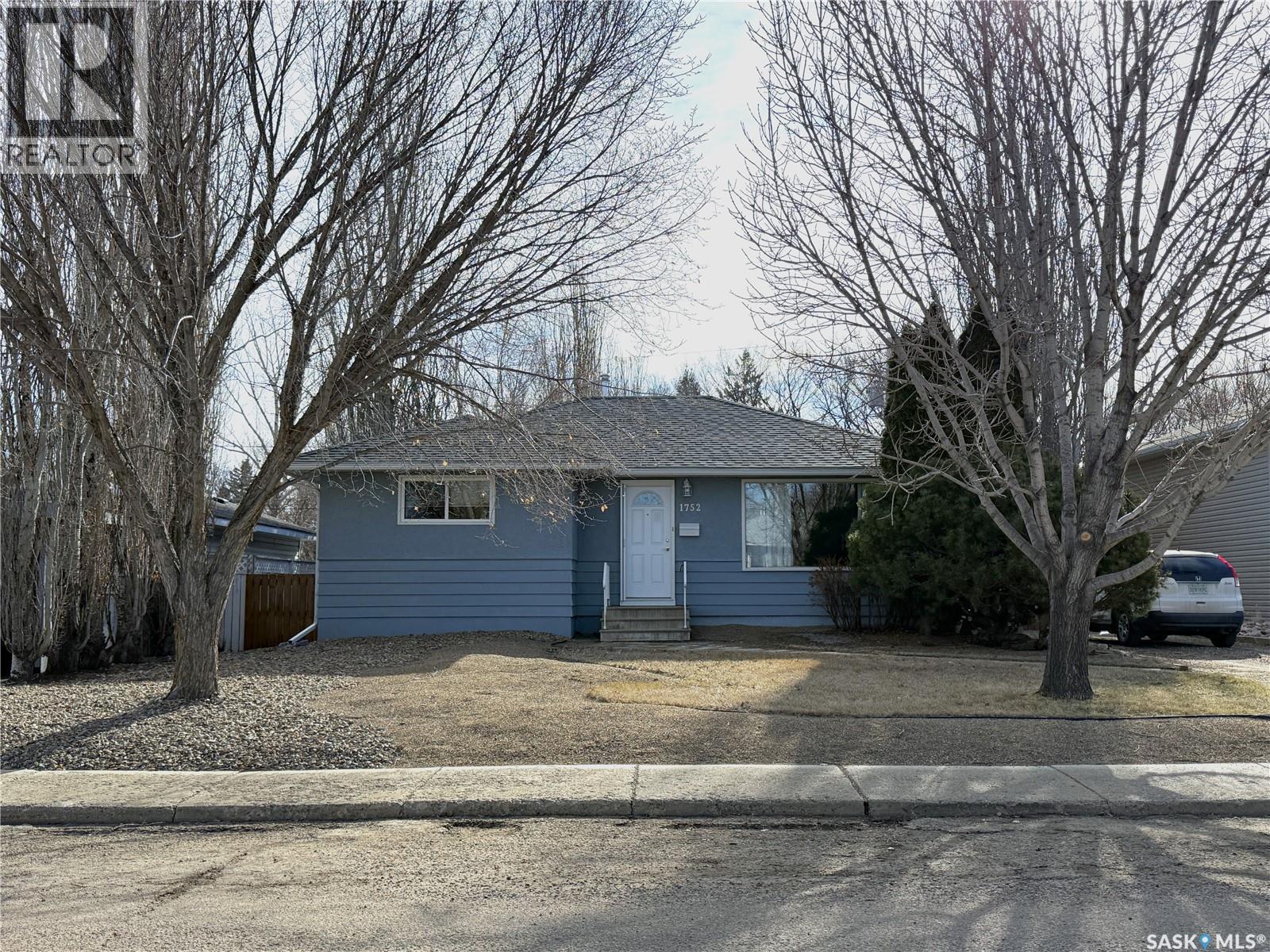 1752 93rd STREET, north battleford, Saskatchewan