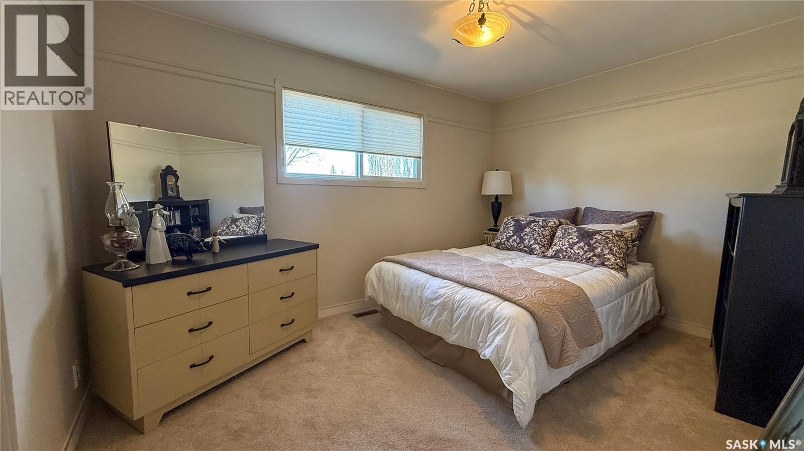 1752 93rd Street, North Battleford, Saskatchewan  S9A 0C8 - Photo 10 - SK033882