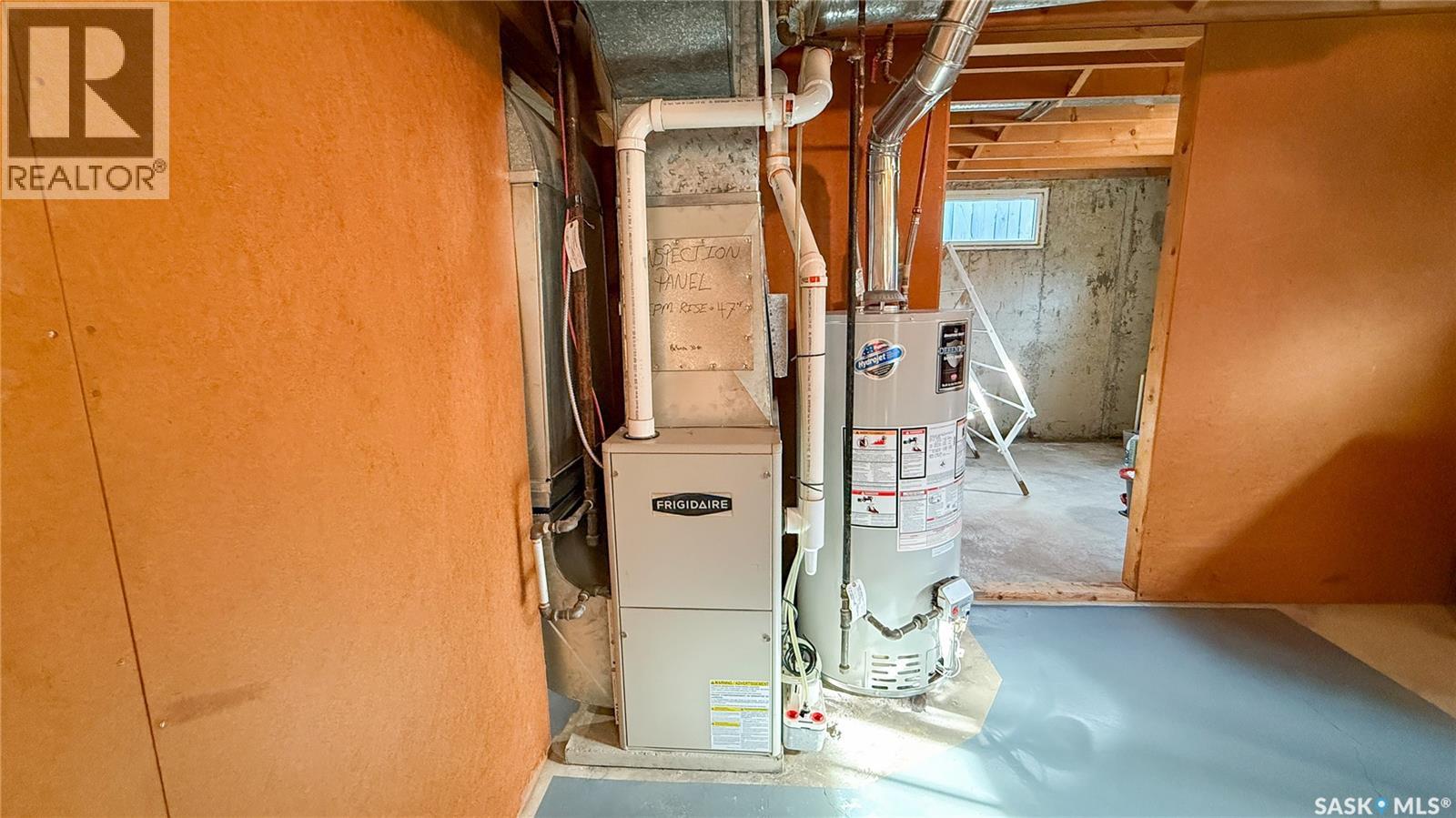 1752 93rd Street, North Battleford, Saskatchewan  S9A 0C8 - Photo 17 - SK033882