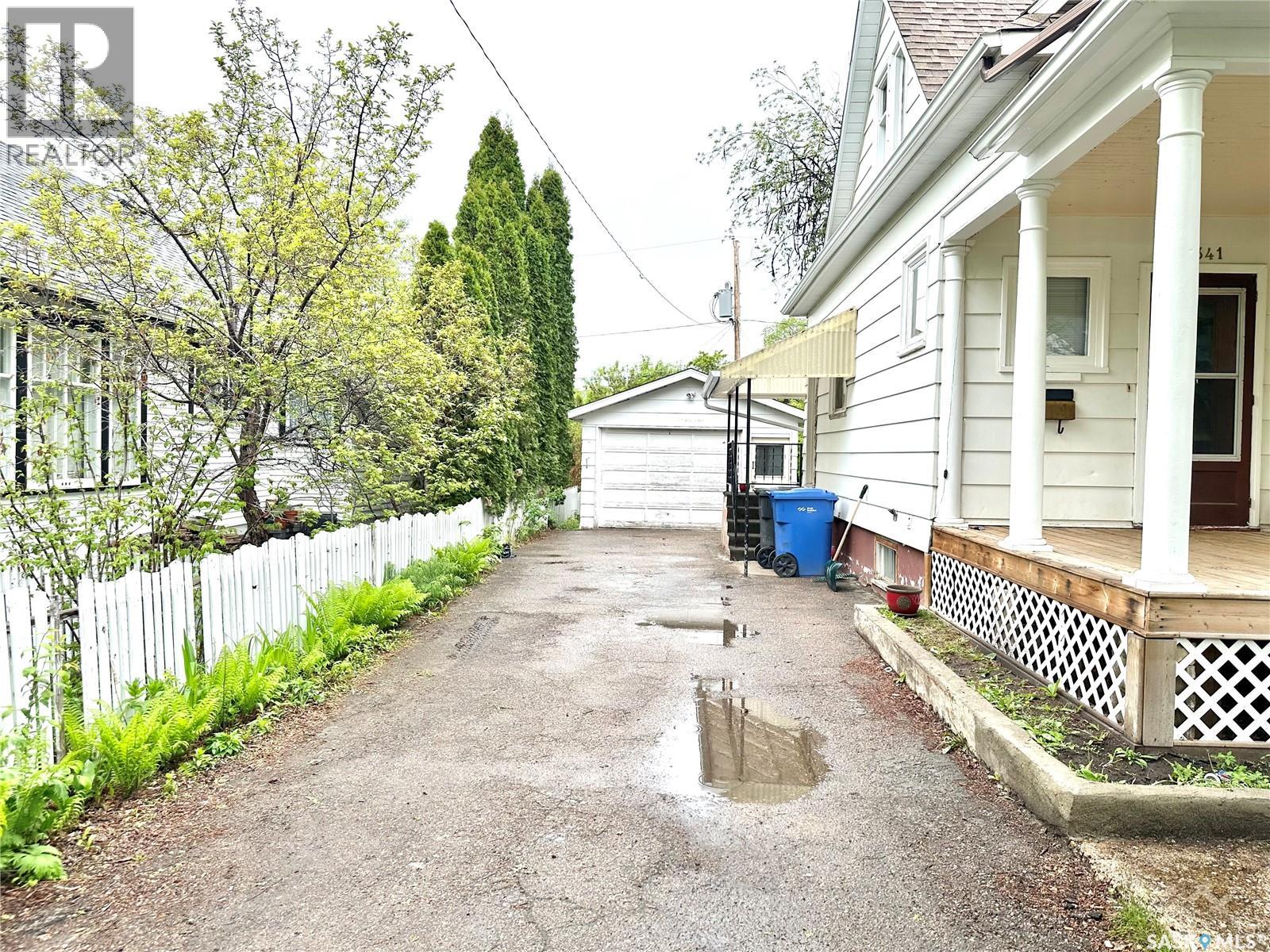 1341 97th Street, North Battleford, Saskatchewan  S9A 0J8 - Photo 13 - SK033872