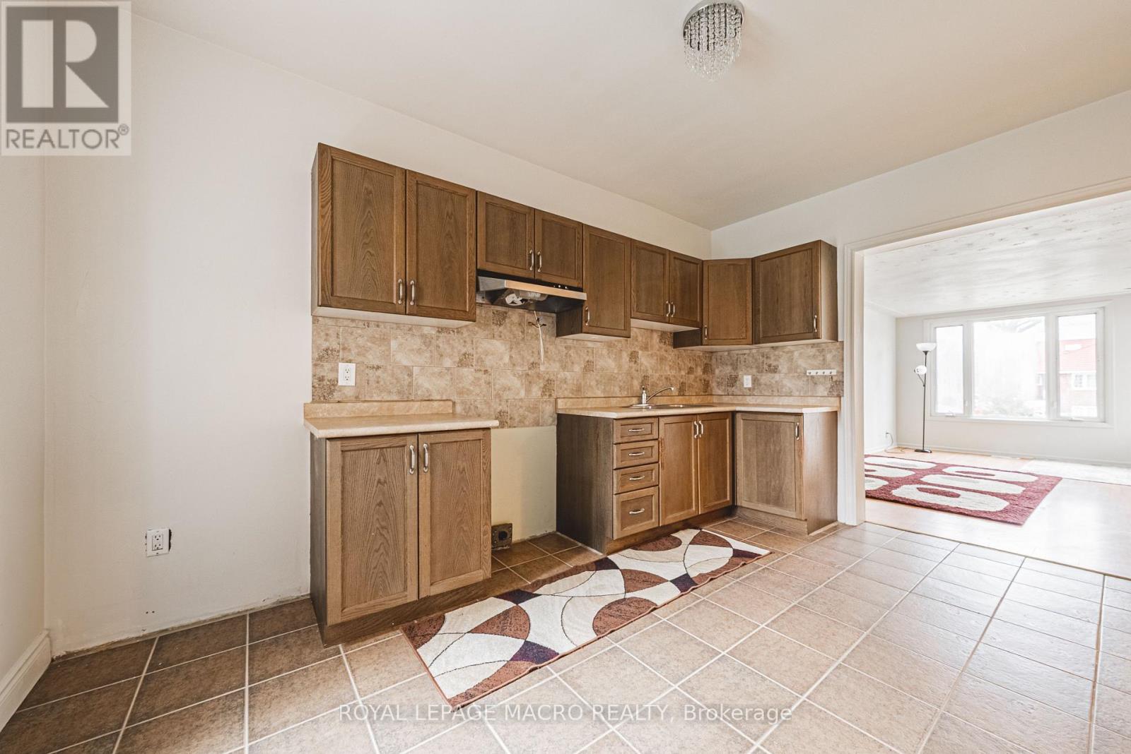 22 Worsley Road, Hamilton, Ontario  L8E 2E7 - Photo 3 - X13041562