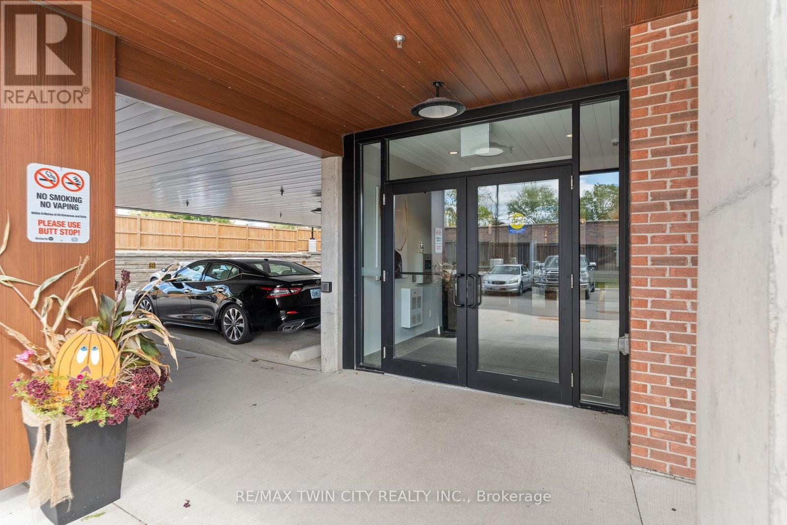 209 - 88 Gibson Street, North Dumfries, Ontario  N0B 1E0 - Photo 27 - X13041578