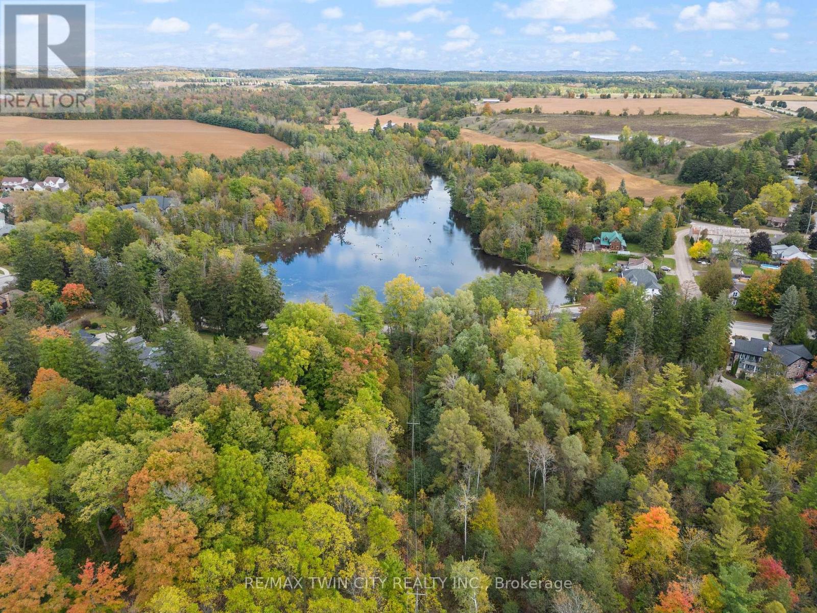 209 - 88 Gibson Street, North Dumfries, Ontario  N0B 1E0 - Photo 38 - X13041578