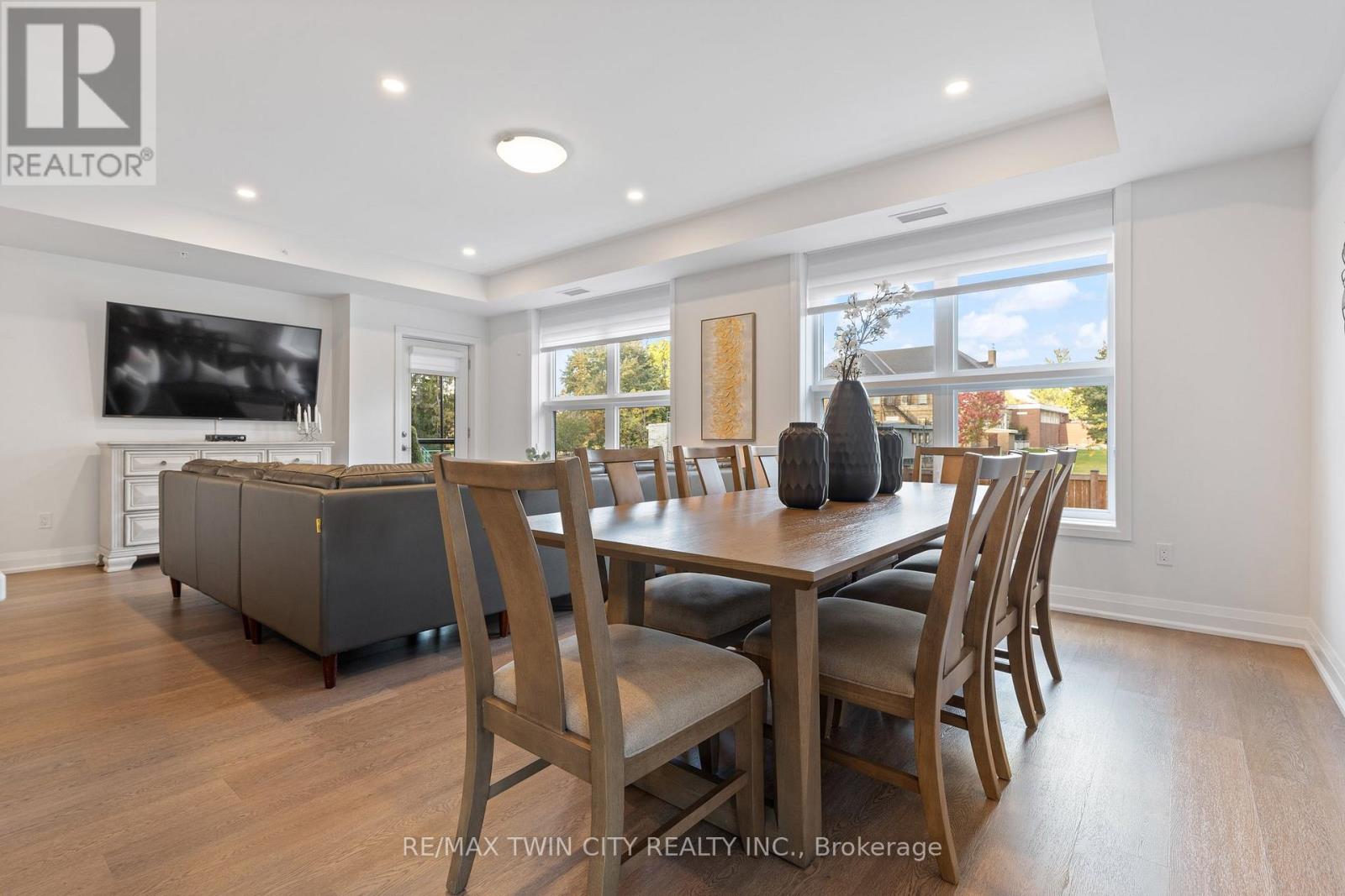 209 - 88 Gibson Street, North Dumfries, Ontario  N0B 1E0 - Photo 7 - X13041578