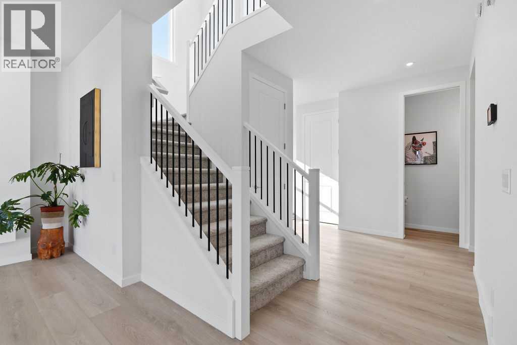 259 Marnot Grove Nw, Calgary, Alberta  T3J 2J5 - Photo 4 - A2304984