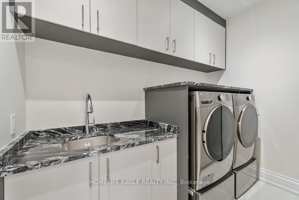 52 Child Drive, Aurora, Ontario  L4G 1Y5 - Photo 34 - N12991166