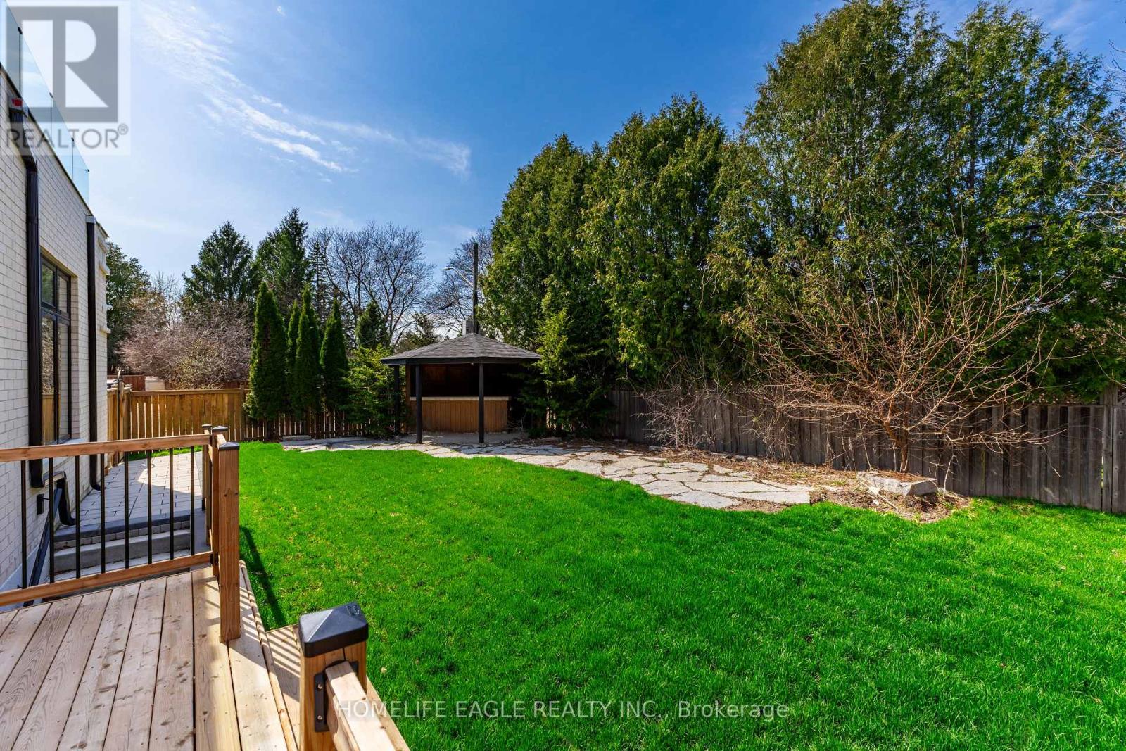 52 Child Drive, Aurora, Ontario  L4G 1Y5 - Photo 46 - N12991166