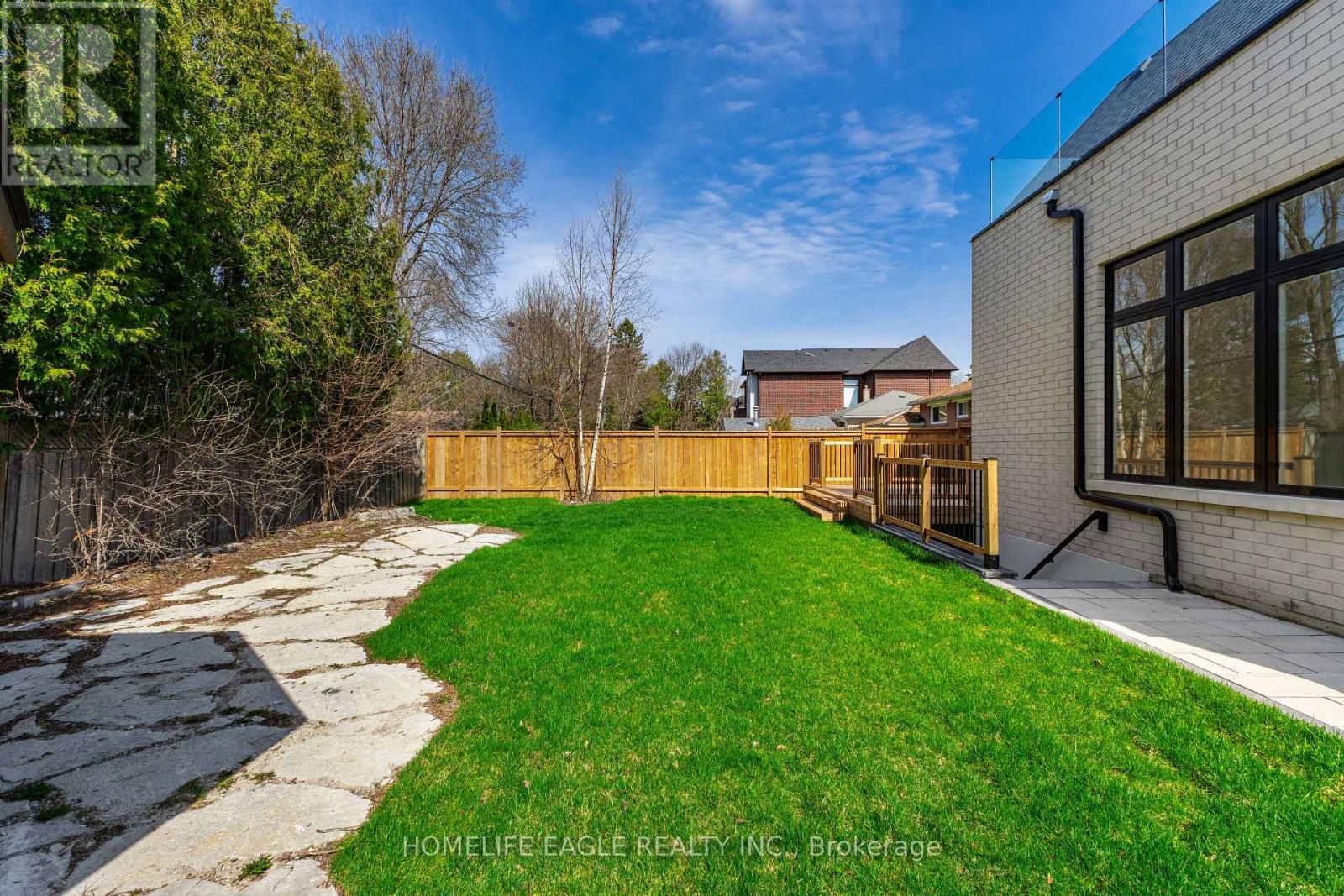 52 Child Drive, Aurora, Ontario  L4G 1Y5 - Photo 44 - N12991166