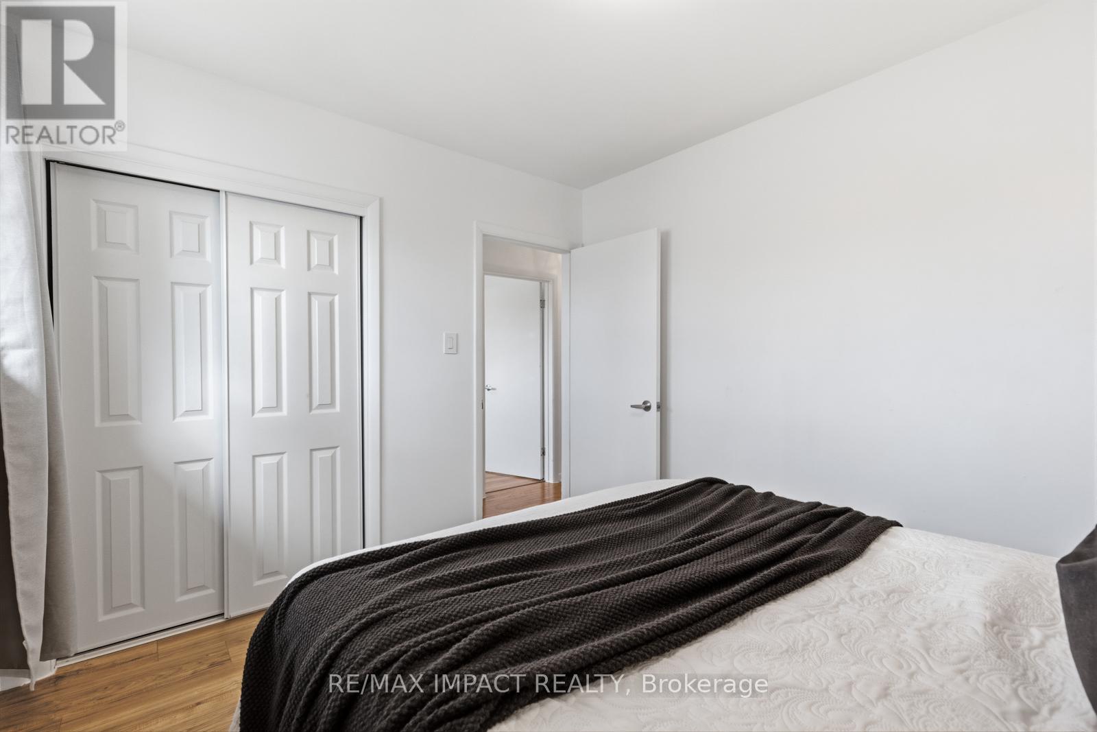 918 Mccullough Drive, Whitby, Ontario  L1N 1C6 - Photo 15 - E13041722