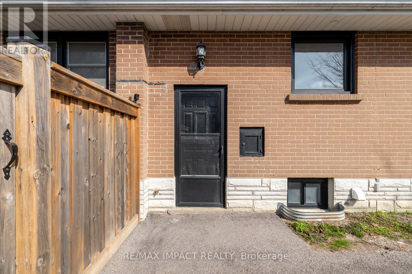 918 Mccullough Drive, Whitby, Ontario  L1N 1C6 - Photo 32 - E13041722