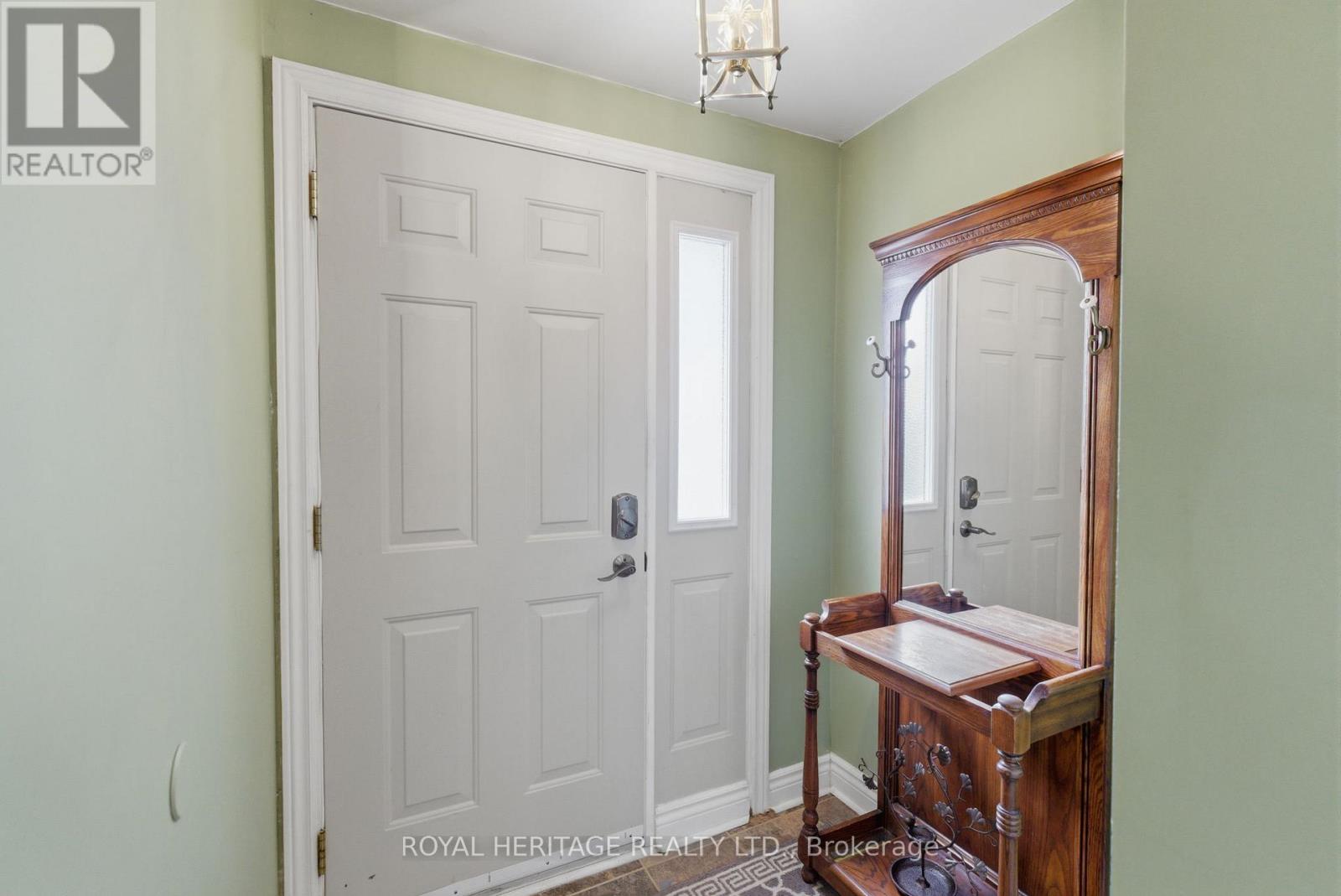 72 Clover Ridge Drive E, Ajax, Ontario  L1S 1G7 - Photo 6 - E13041820