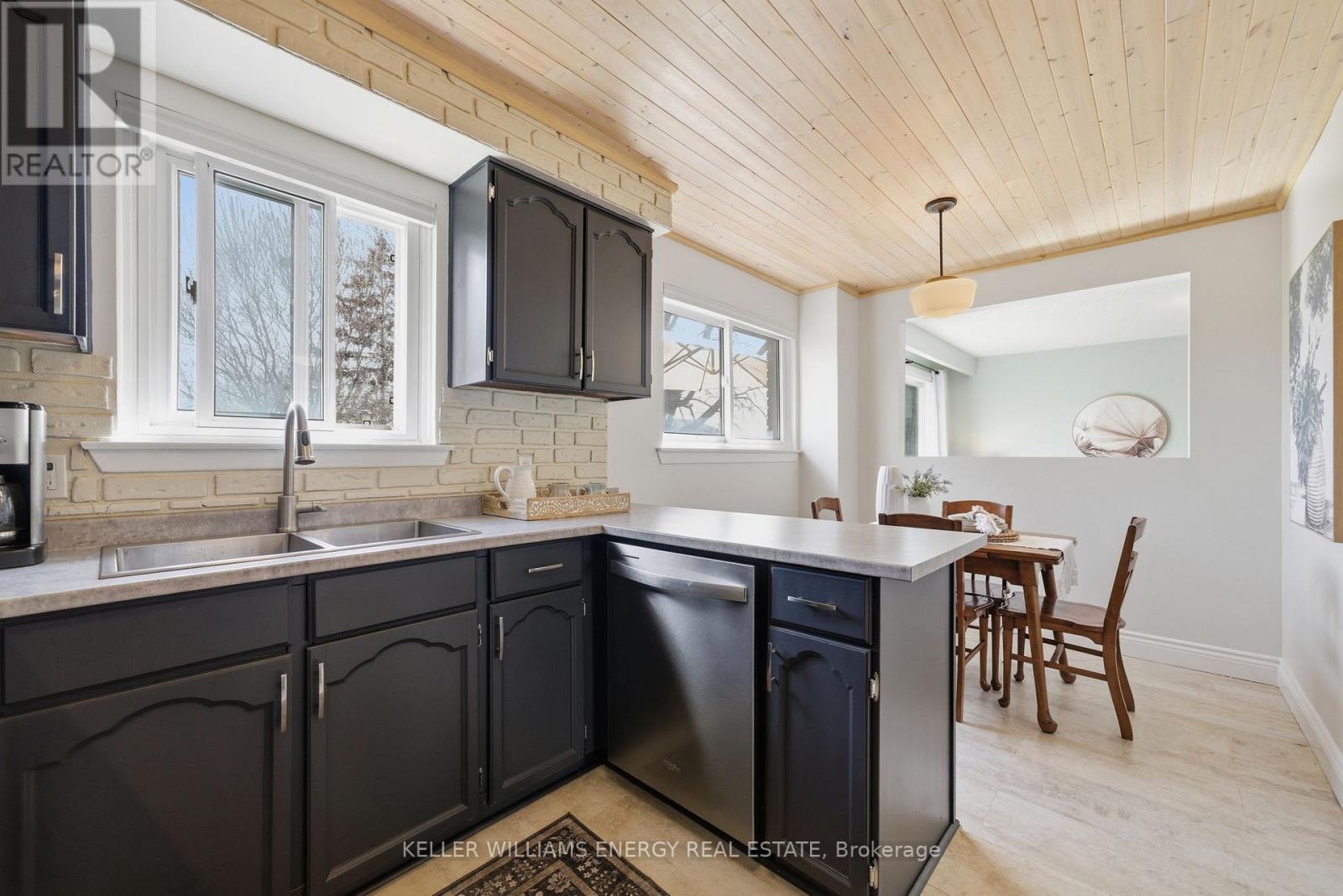 67 Rhonda Boulevard, Clarington, Ontario  L1C 3W3 - Photo 5 - E13041936