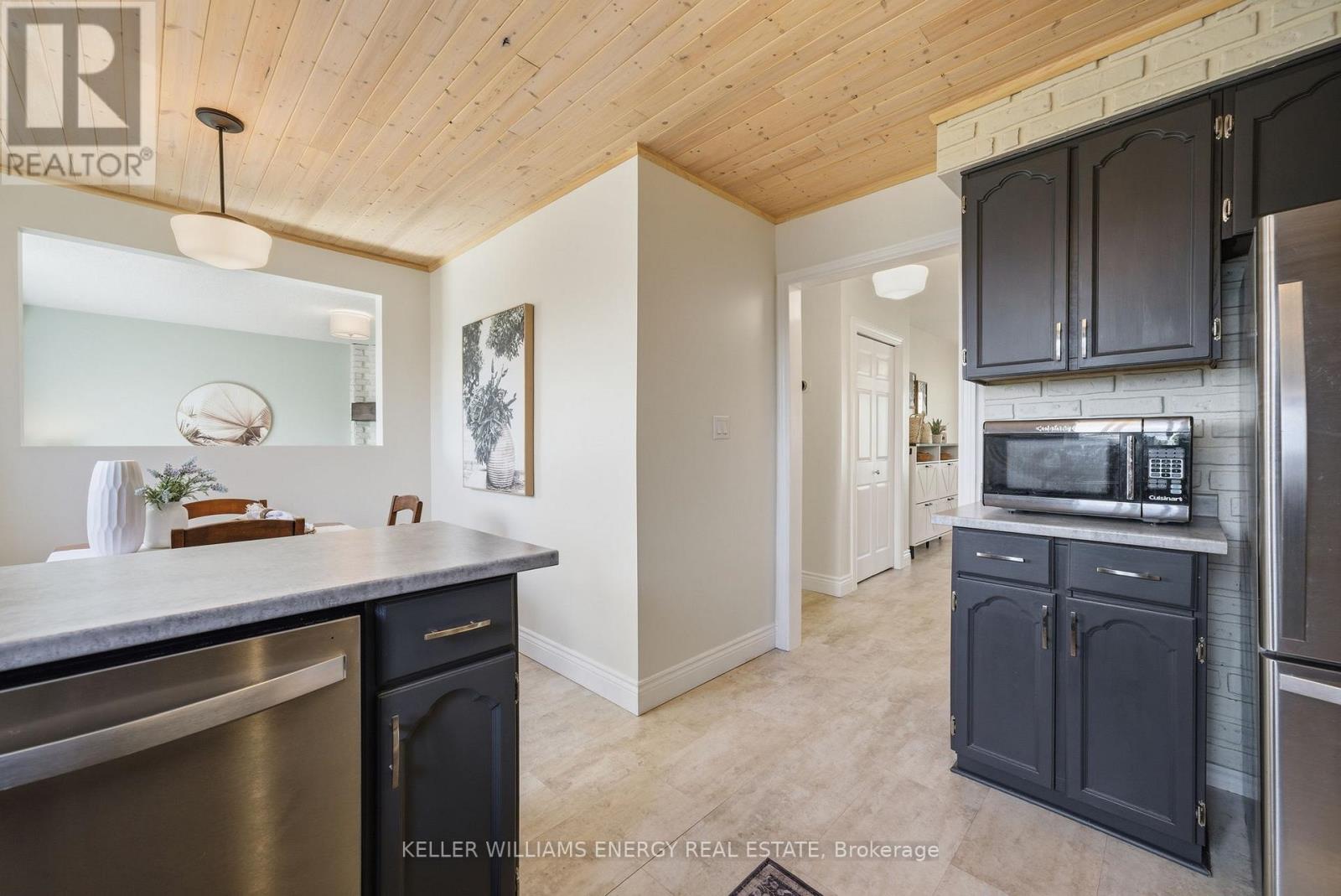 67 Rhonda Boulevard, Clarington, Ontario  L1C 3W3 - Photo 6 - E13041936