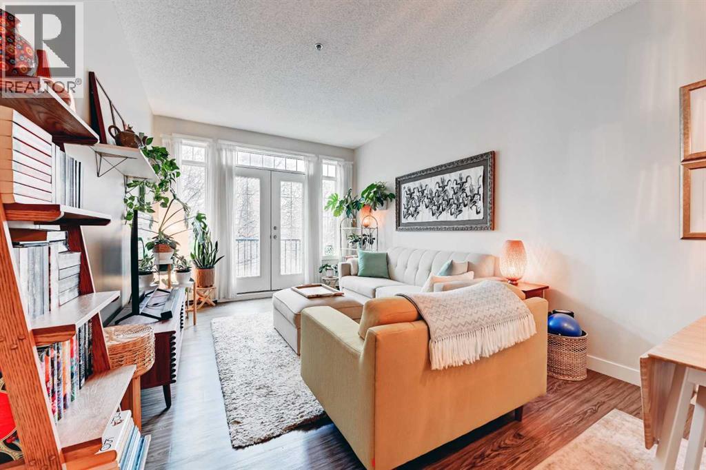 305, 1000 15 Avenue SW, Calgary, Alberta