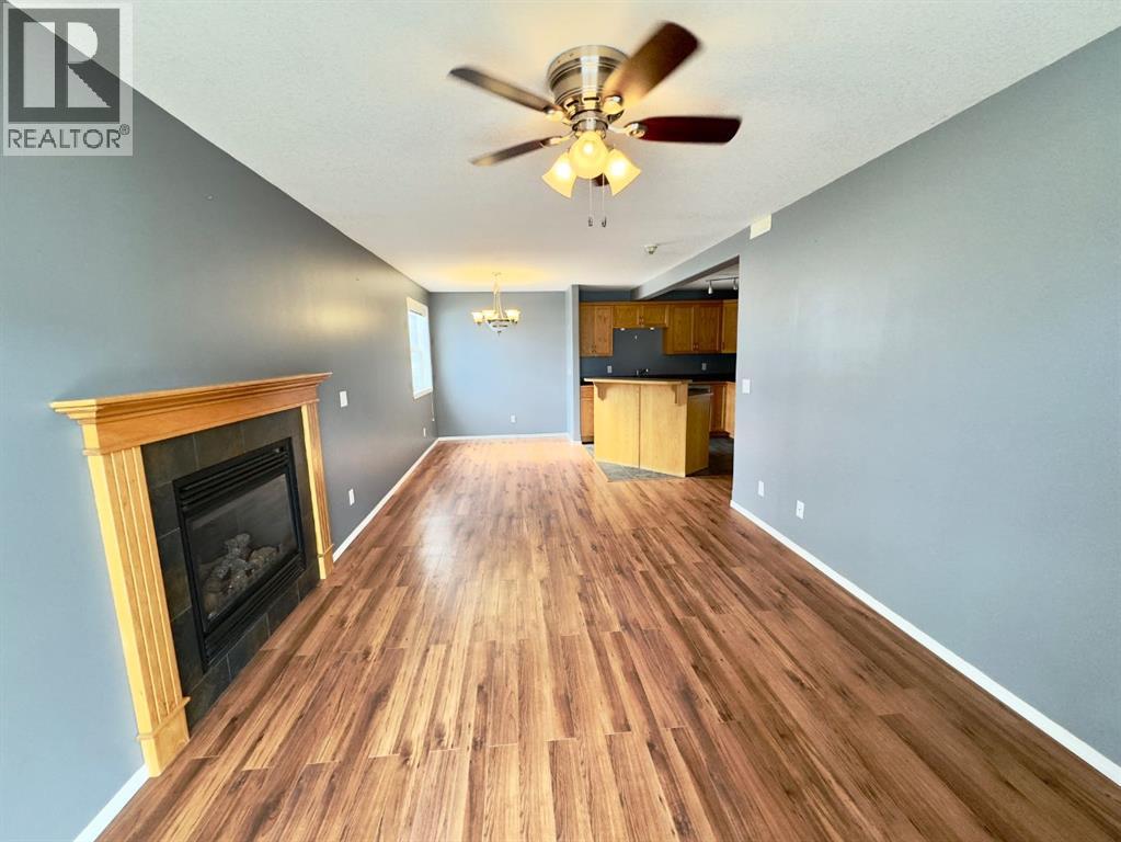 102, 501 3, Fox Creek, Alberta  T0H 1P0 - Photo 3 - A2302107