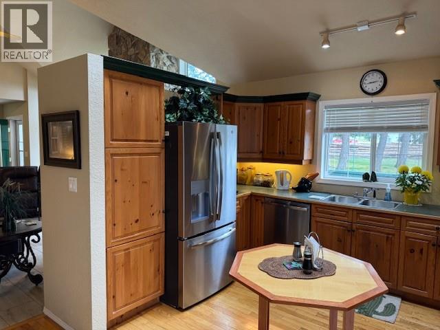 7369 Prospector Avenue Unit# 109, Radium Hot Springs, British Columbia  V0A 1M0 - Photo 27 - 10363673