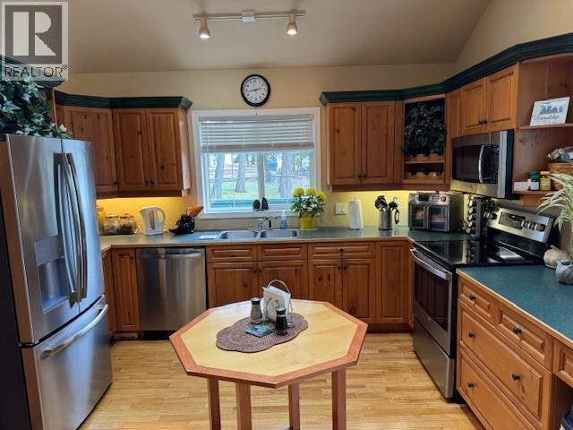 7369 Prospector Avenue Unit# 109, Radium Hot Springs, British Columbia  V0A 1M0 - Photo 25 - 10363673