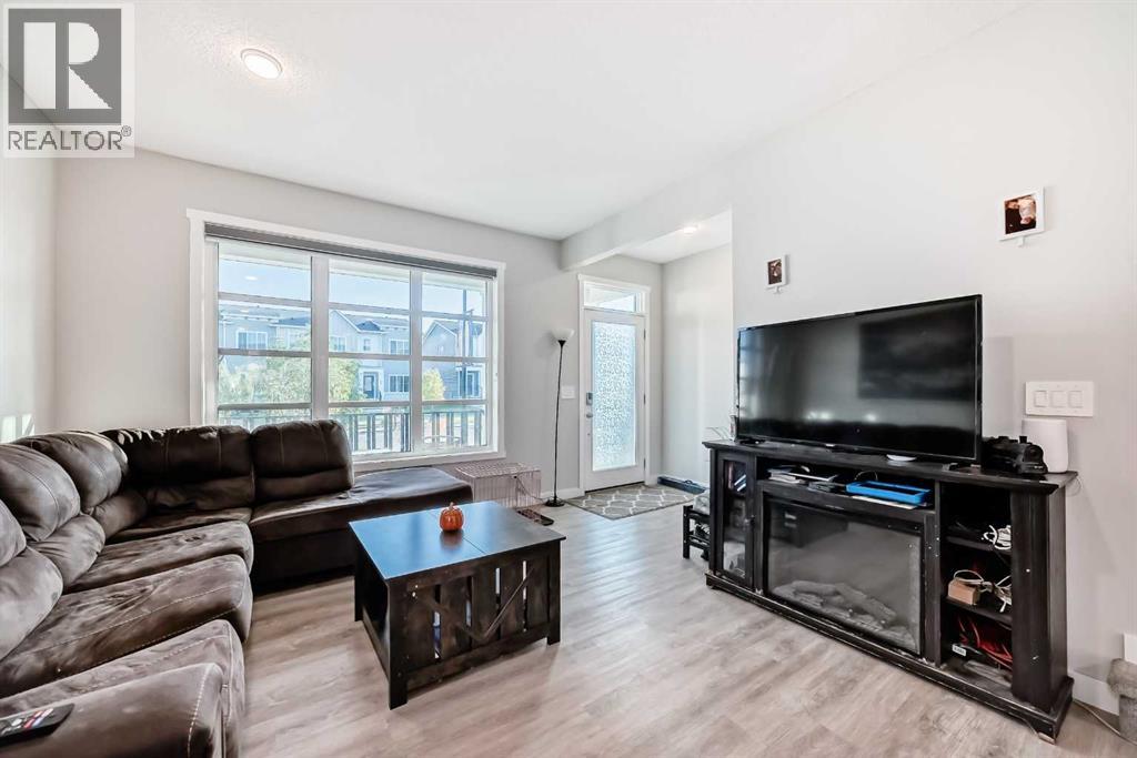 7468 202 Avenue Se, Calgary, Alberta  T3S 0E7 - Photo 5 - A2294688