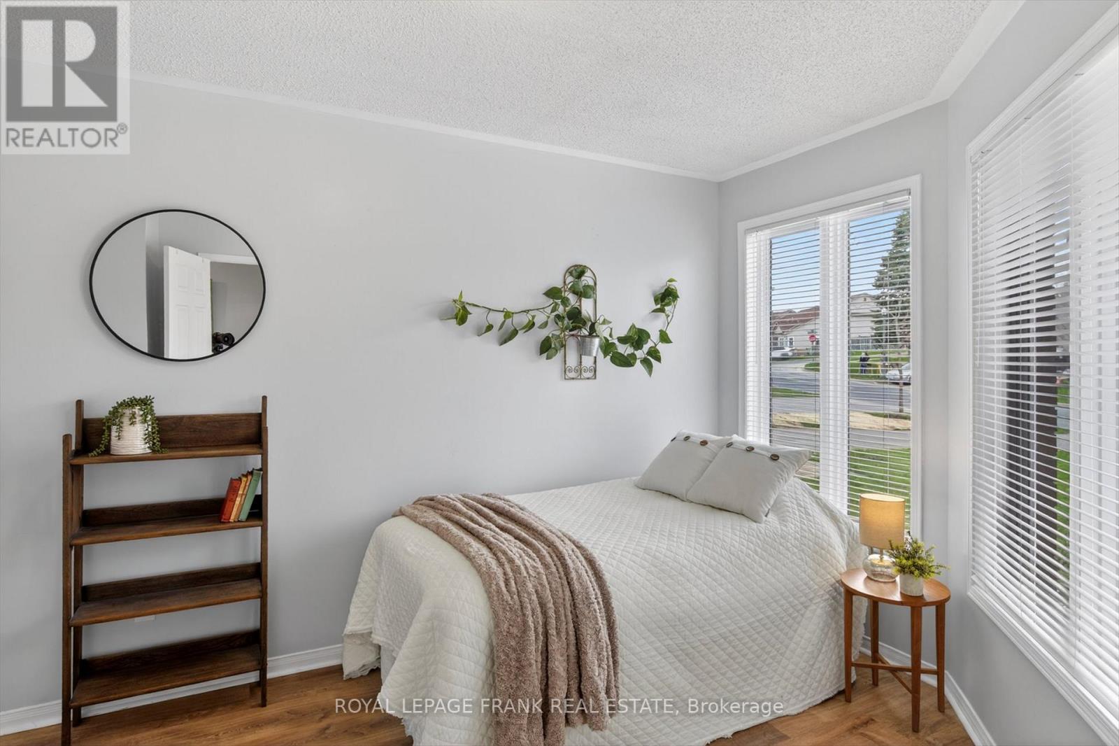 1345 Eagle Crescent, Peterborough, Ontario  K9K 2K7 - Photo 5 - X13041924