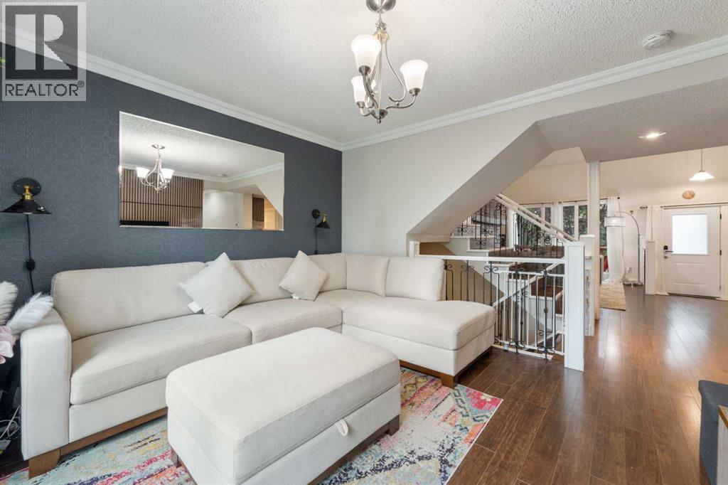 80 Taylor Way SE, Airdrie, Alberta  T4A 1T2 - Photo 6 - A2296550