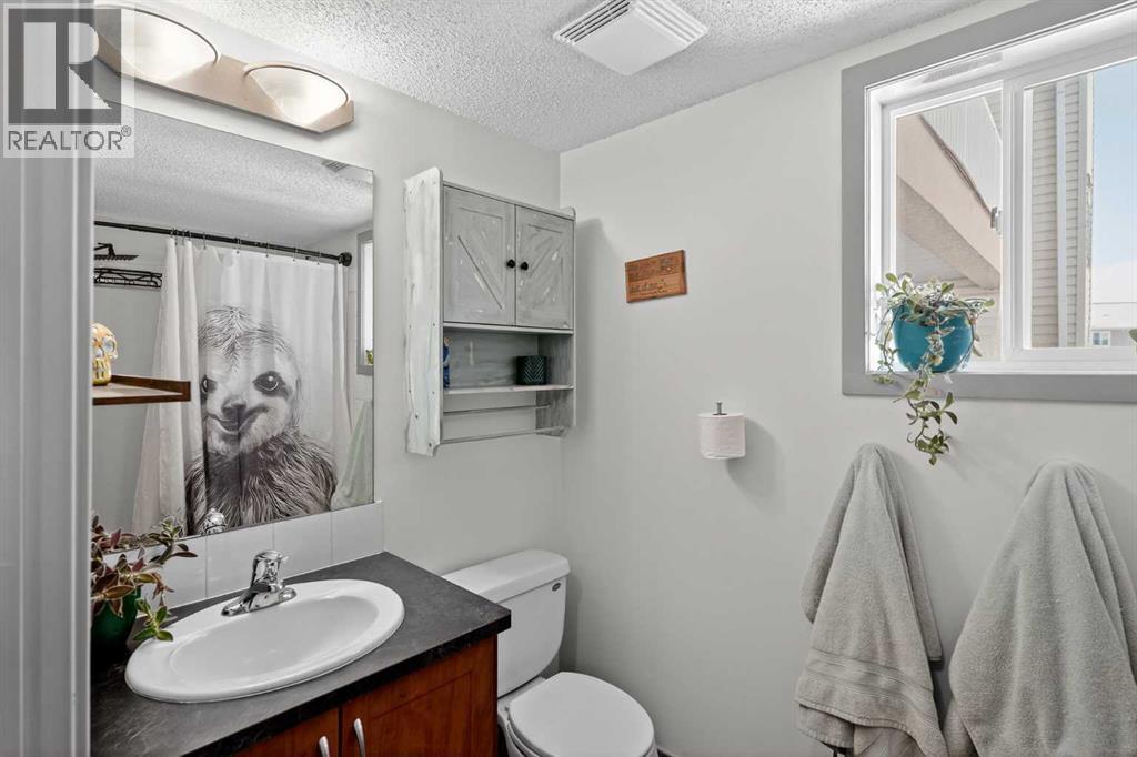 2332, 700 Willowbrook Road Nw, Airdrie, Alberta  T4B 0L5 - Photo 14 - A2297620