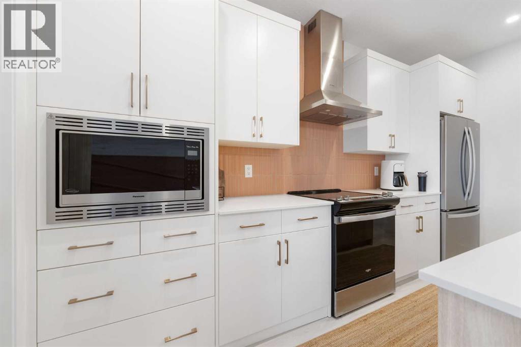 30 Edith Manor NW, Calgary, Alberta  T3R 1Y7 - Photo 10 - A2302208