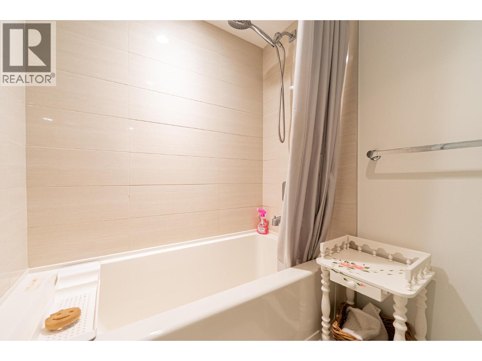 312 7708 Alderbridge Way, Richmond, British Columbia  V6X 0P9 - Photo 17 - R3061353