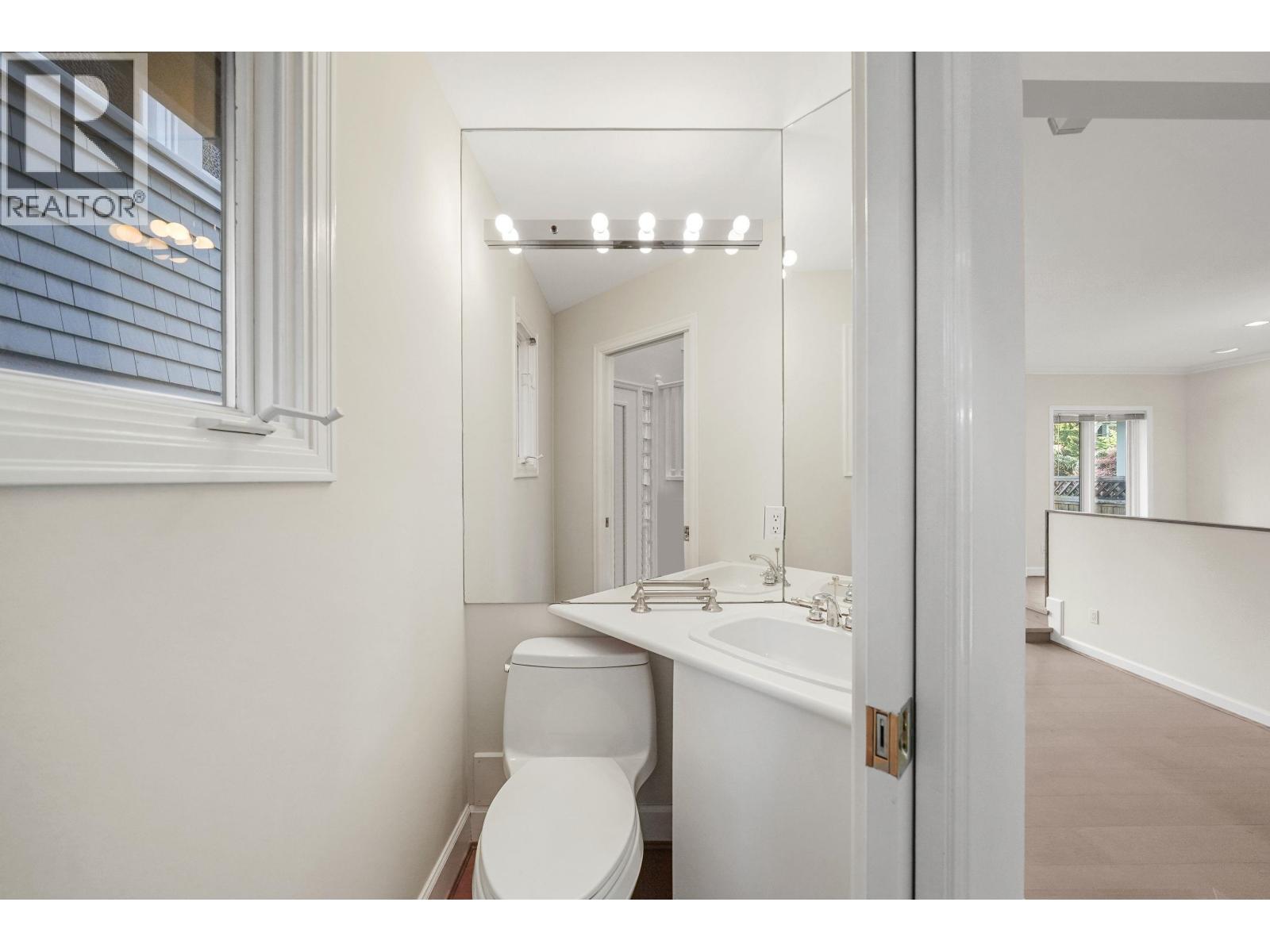 3174 W 3rd Avenue, Vancouver, British Columbia  V6K 1N3 - Photo 14 - R3115031