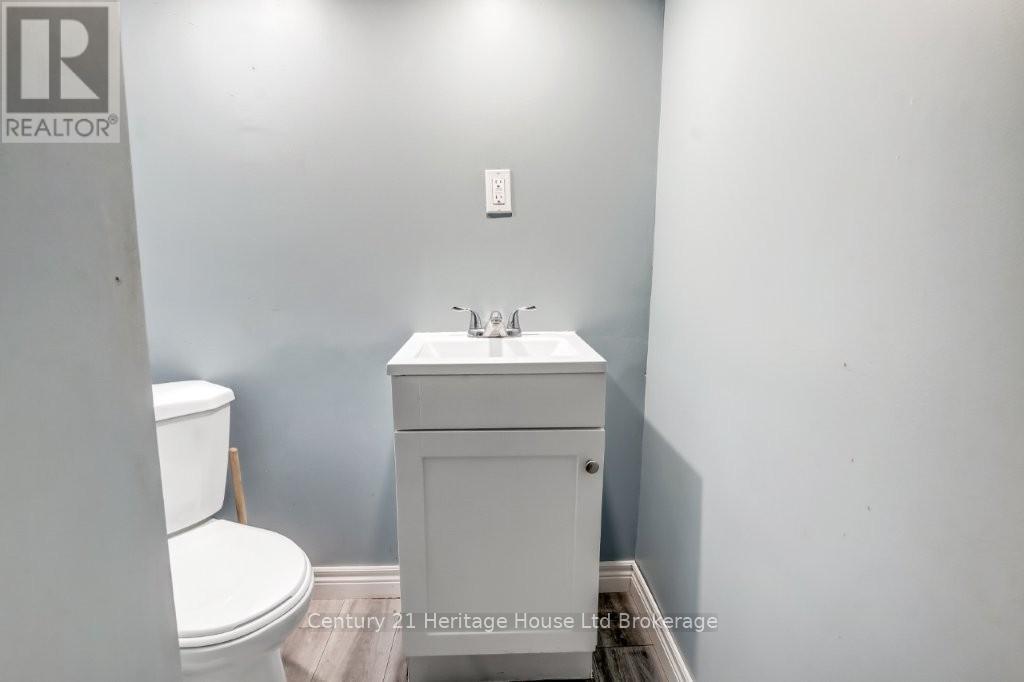 87 Bay Street, Woodstock, Ontario  N4S 3K7 - Photo 21 - X12888922