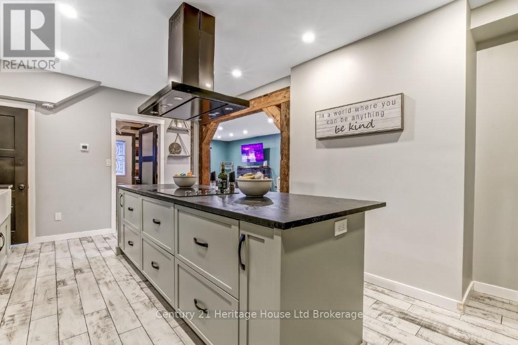 87 Bay Street, Woodstock, Ontario  N4S 3K7 - Photo 8 - X12888922