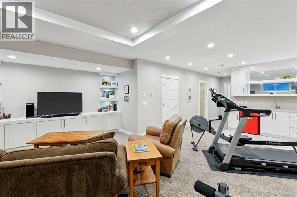 646 24 Avenue NW, Calgary, Alberta  T2M 1X5 - Photo 34 - A2304627