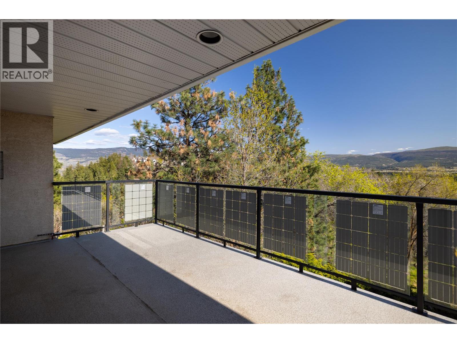 2391 Nahanni Court, Kelowna, British Columbia  V1V 1N1 - Photo 2 - 10384500